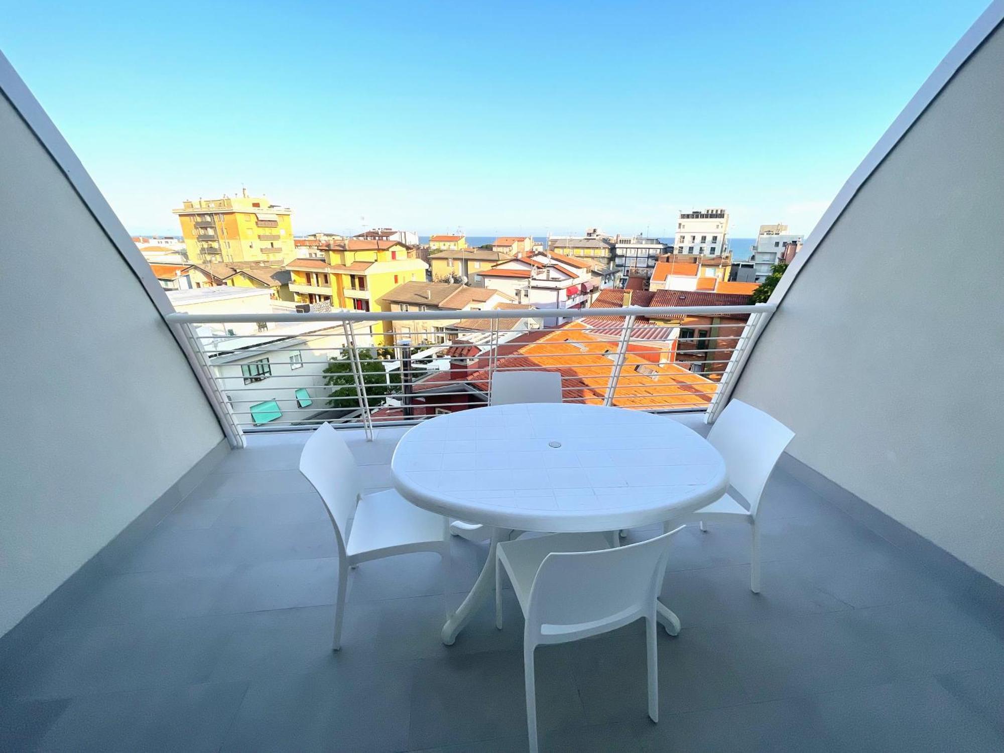 Apartmán Woody Green Penthouse Sea View - Agenzia Cocal Caorle Exteriér fotografie