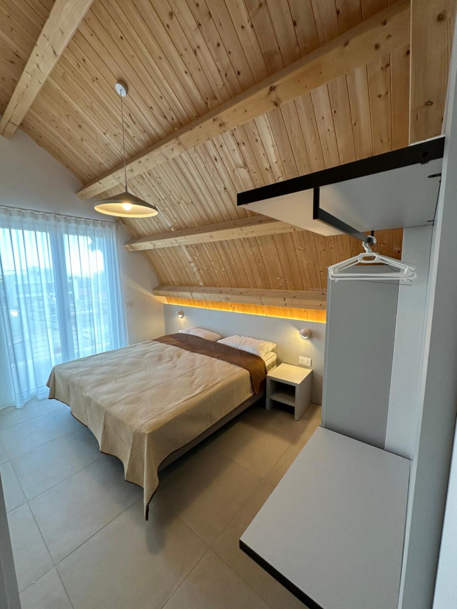 Woody Green Penthouse Sea View - Agenzia Cocal Caorle Exteriér fotografie